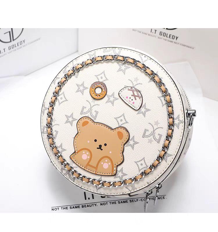 新品未使用 シュルダーバッグ