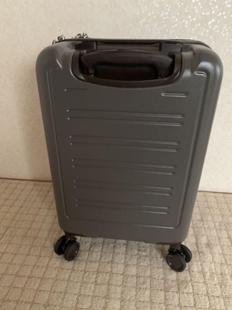 新品＆未使用　 　スカイナビゲーター キャリーケース モカ37L