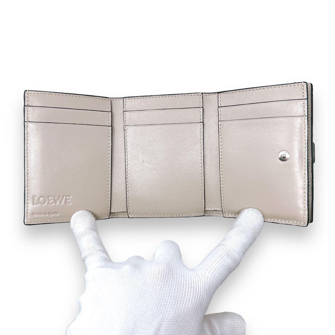 LOEWE|ロエベ 3つ折り財布 C660TR2X01 ロエベ 3つ折り財布 トライフォールドウォレット C660TR2X01