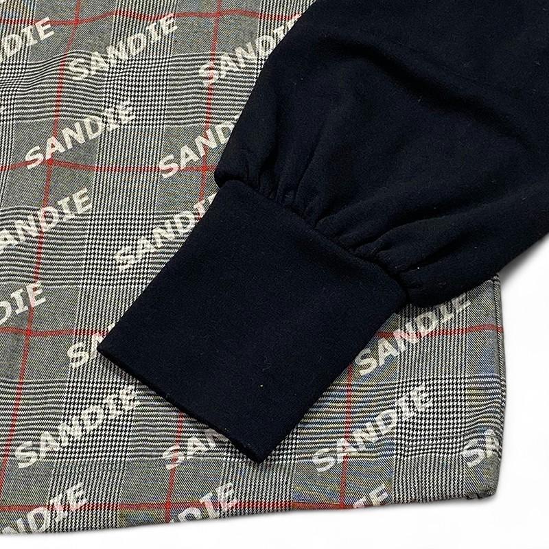 サンディ SANDIE チェックロゴ モックネック スカート