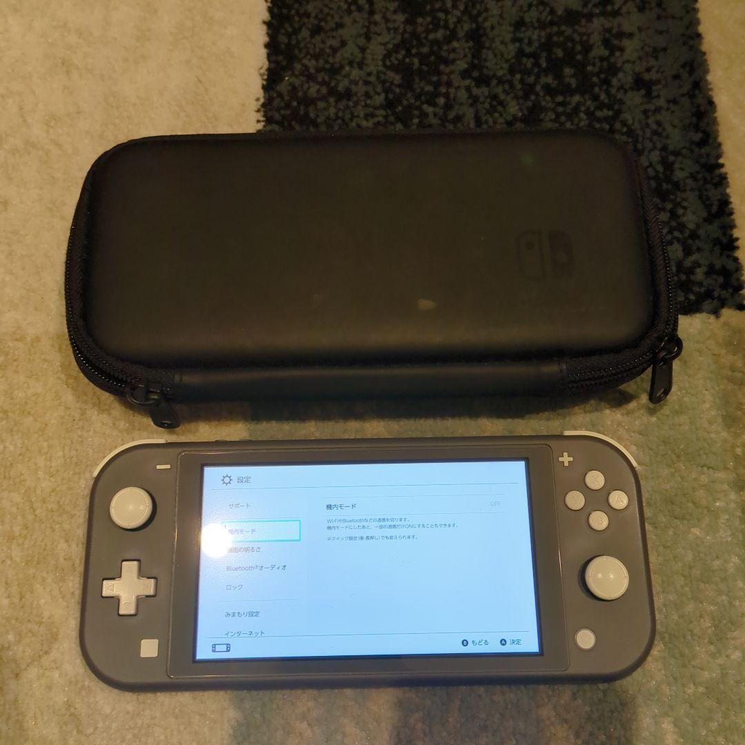 スイッチライト ＆ カセット4本