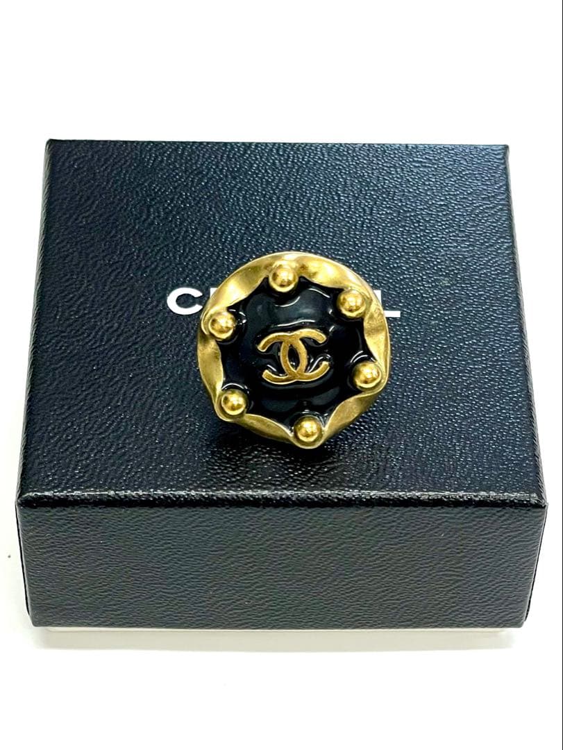 正規品CHANELゴールドGPイヤリング片方