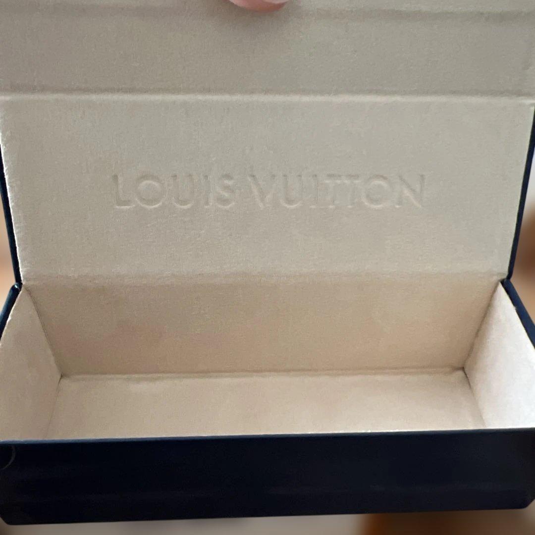 LOUIS VUITTON サングラス ケース　箱付き ルイヴィトン LV
