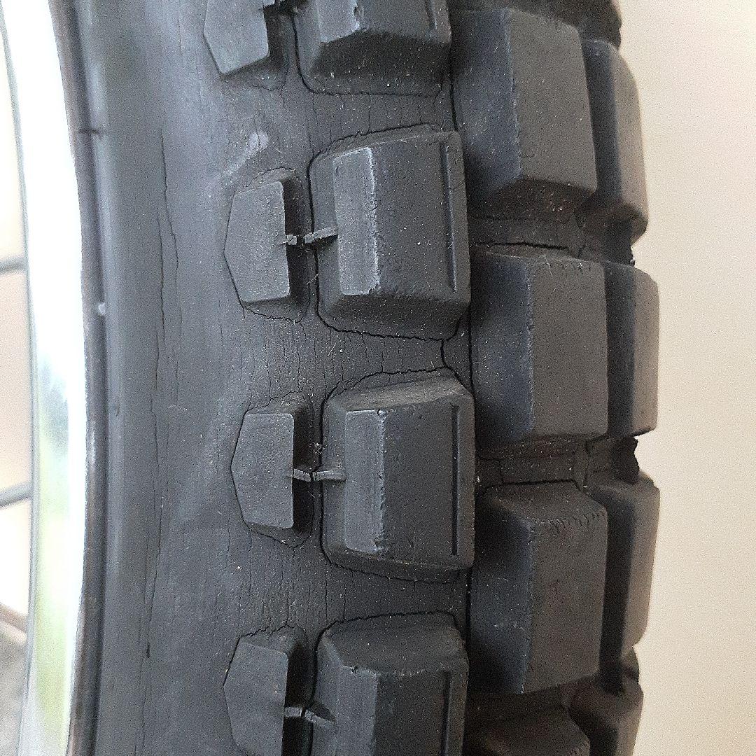 ハスラー250用、フロントホイール