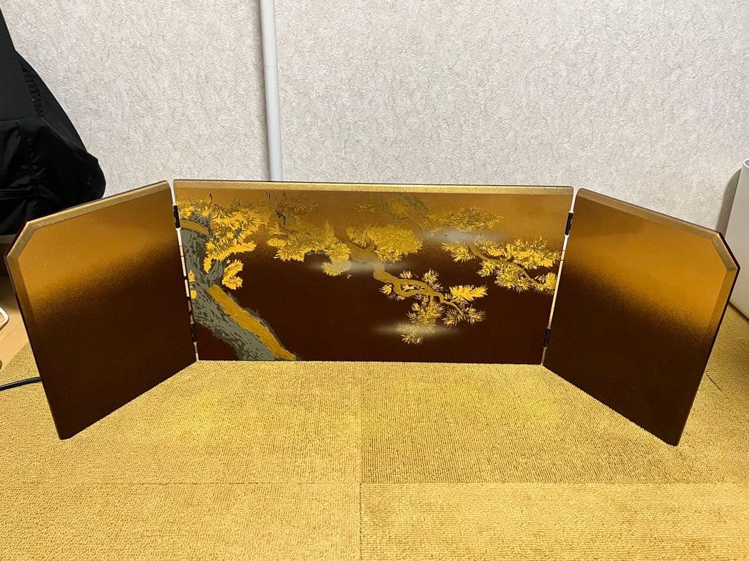 雛人形 屏風 三曲(ワイン)大松9 金屏風 高さ27cm 3010-36-028