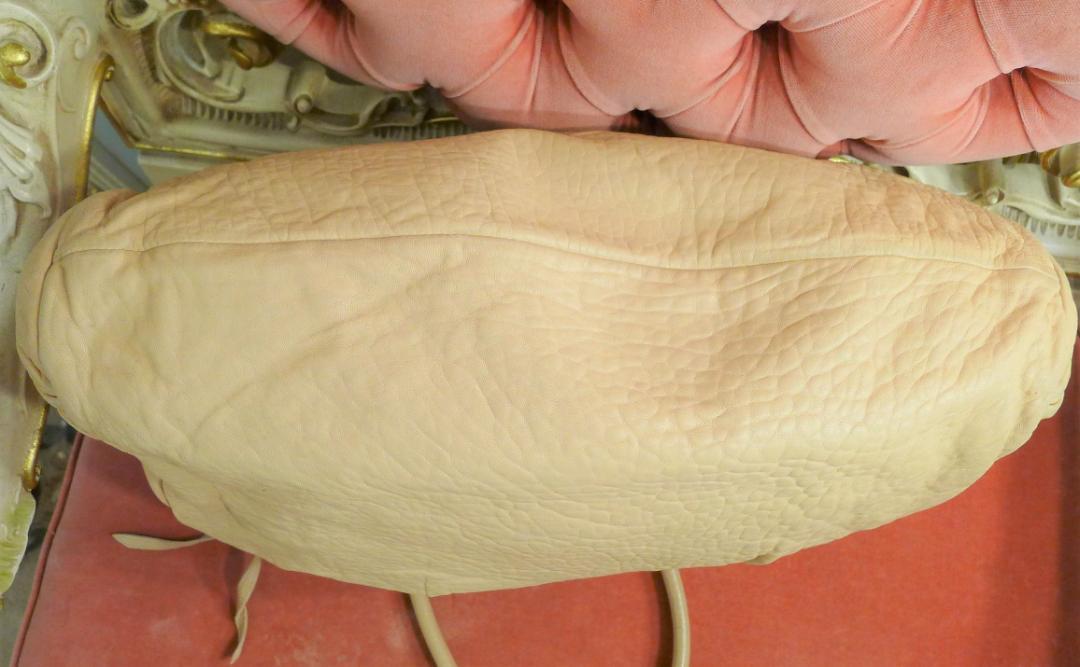 イタリー製ベージュ ソフトレザーBAG