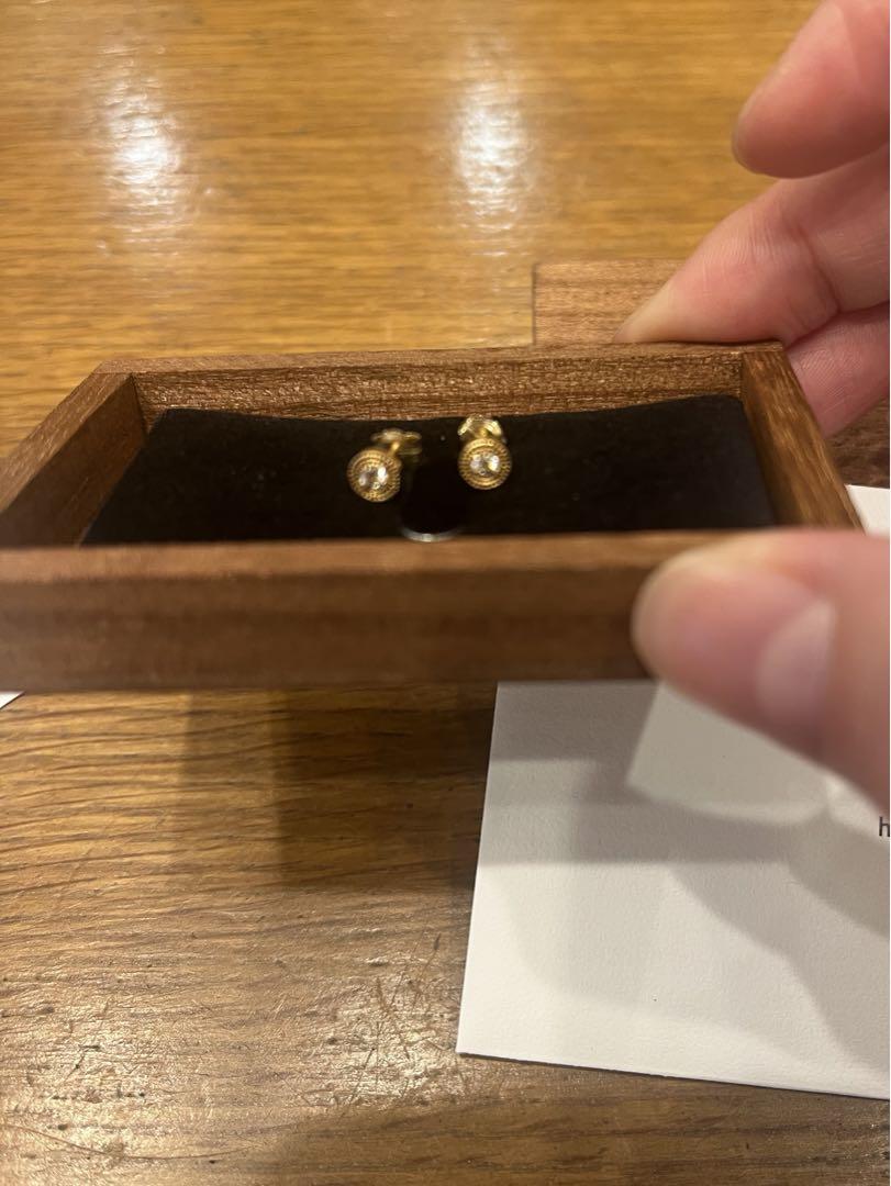 ヒーミー　himie  ダイヤピアス
