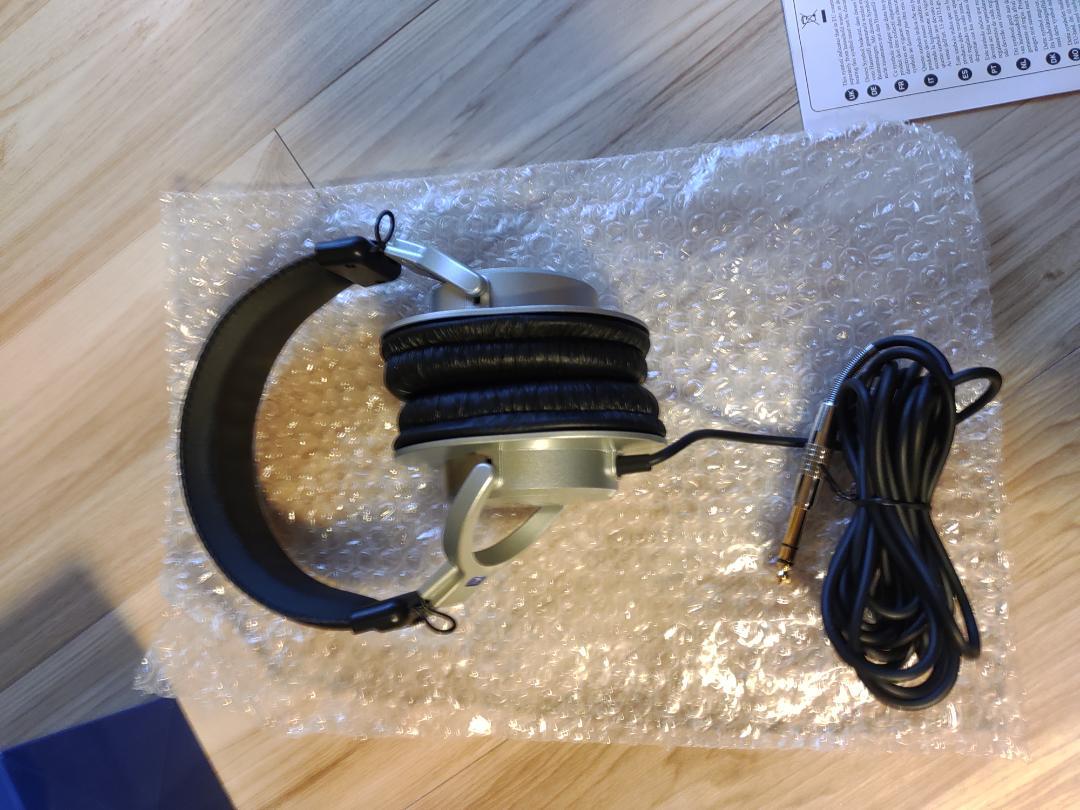 ローランド　モニターヘッドホン　RH-200S 美品