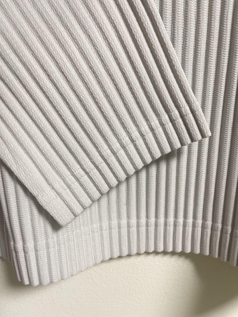 HOMME PLISSÉ ISSEY MIYAKE タートルネック