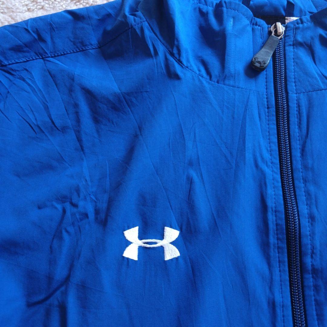 Under Armour ウィンドブレーカー 青アメリカのセットンホール大学ロゴ Under Armour ウィンドブレーカー 青アメリカのセットンホール大学ロゴ