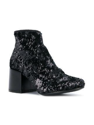 boots 38