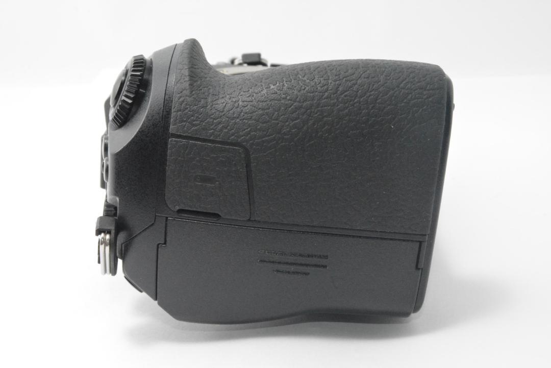 ★極上美品★OLYMPUS OM-D E-M1 MARK II ボディ