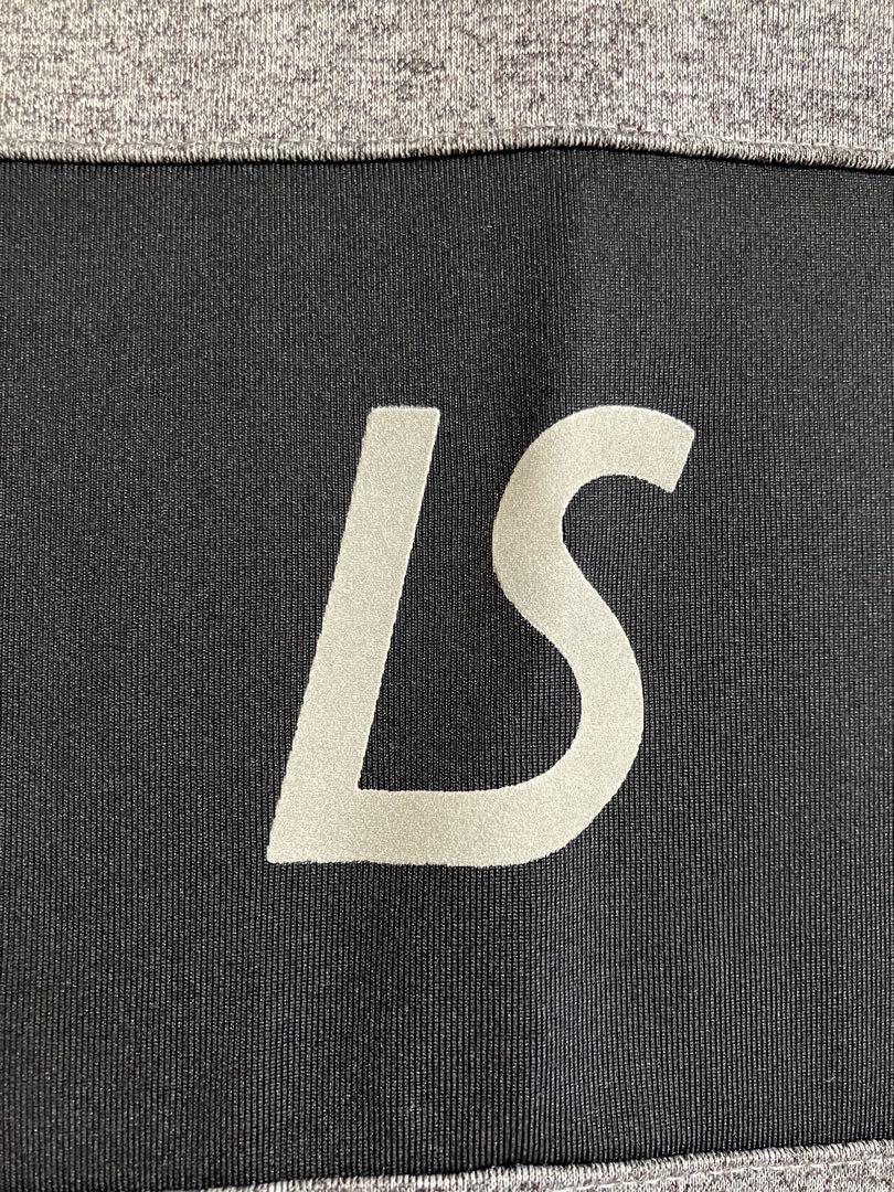 ルースイソンブラ　長袖シャツ　Lサイズ