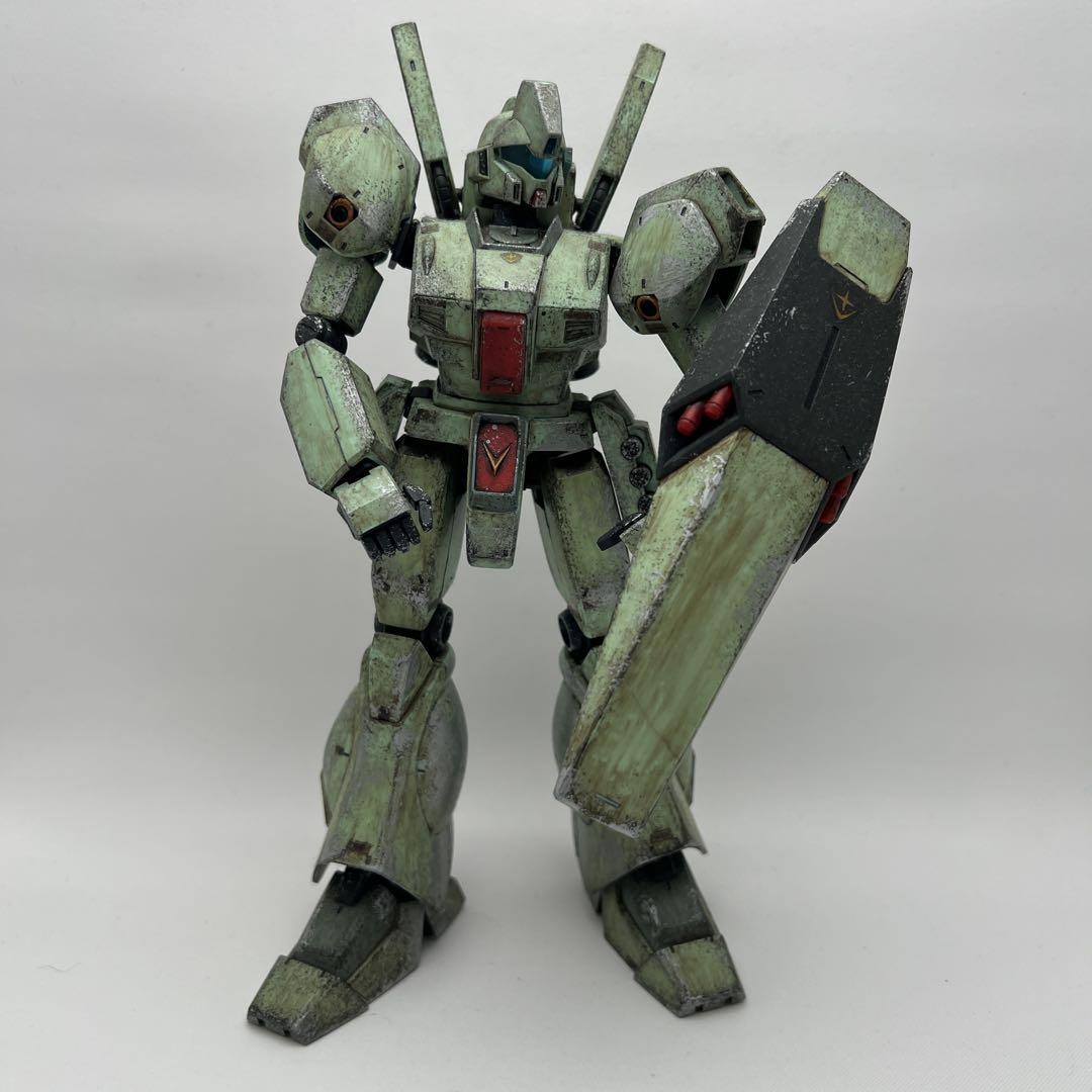 MG ジェガン 塗装済完成品 1/100 左手欠品 ウェザリング仕上げ MG ジェガン 塗装済完成品 1/100 左手欠品 ウェザリング仕上げ