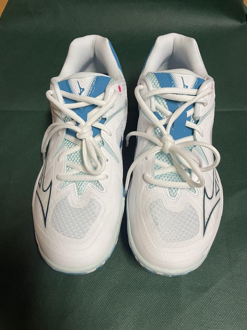 ミズノ  バドミントンシューズ　WAVECLAW3FIT 新品26.5