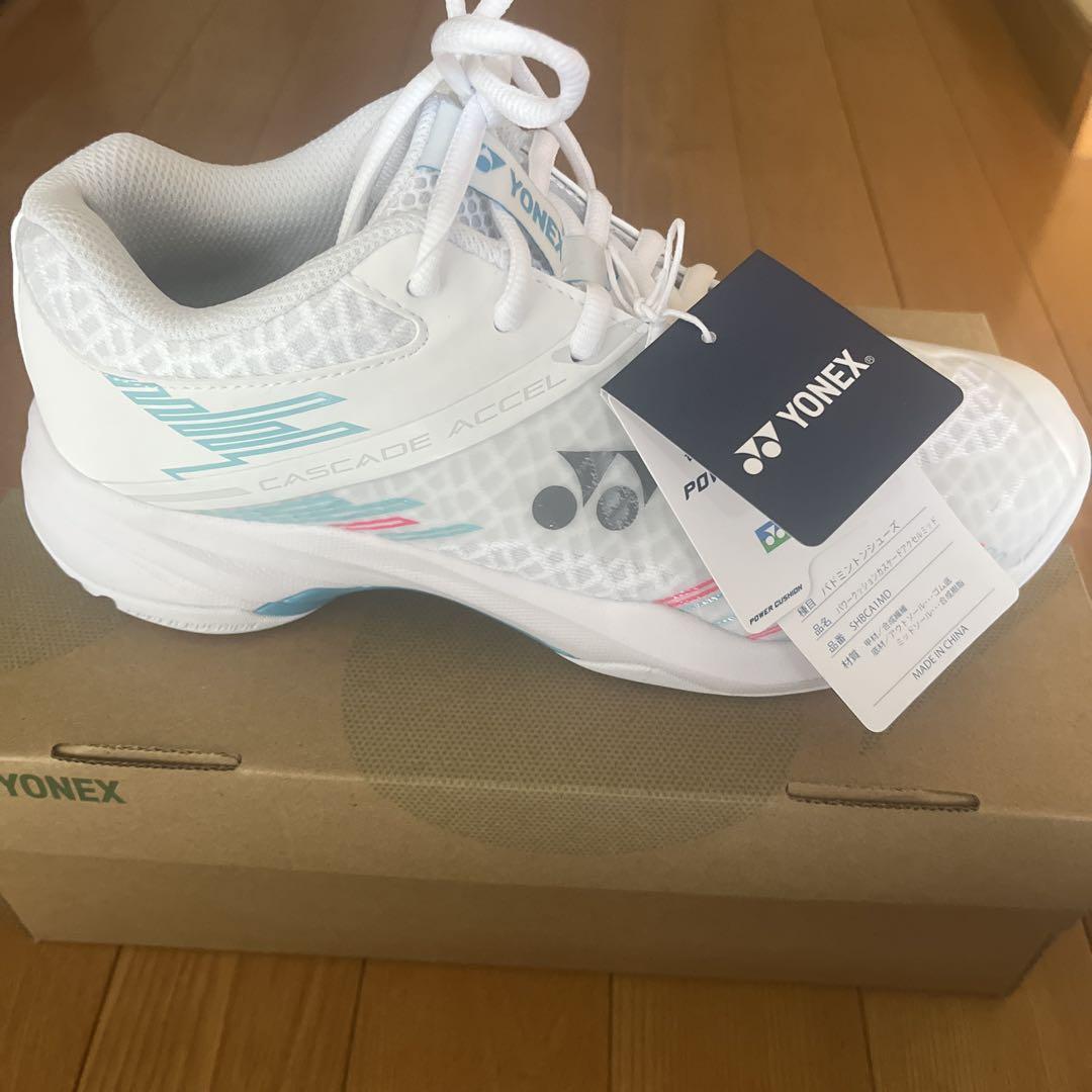 YONEX バドミントンシューズ SHBCA1MD ホワイト　25.0センチ