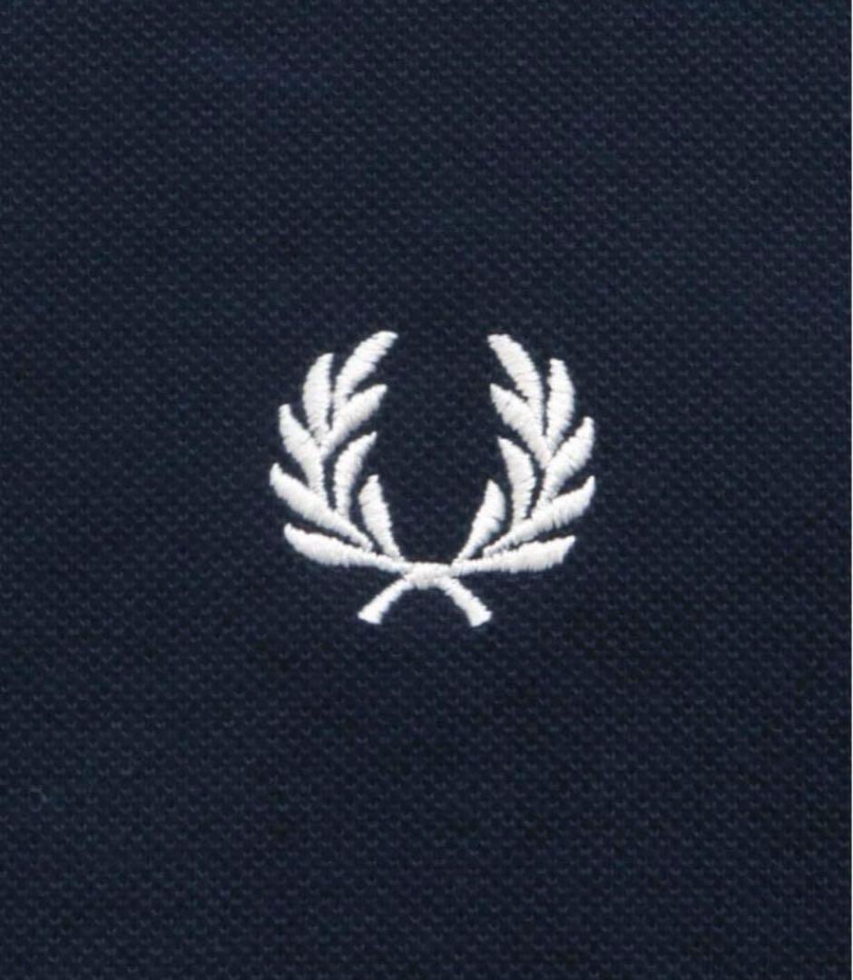 新品未使用タグ付き　FRED PERRY ポロシャツ ネイビー　XL