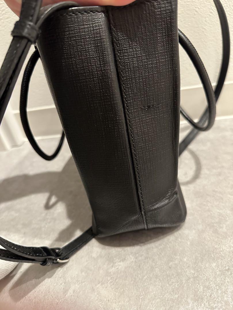 BALENCIAGA ブラック ショルダーバッグ
