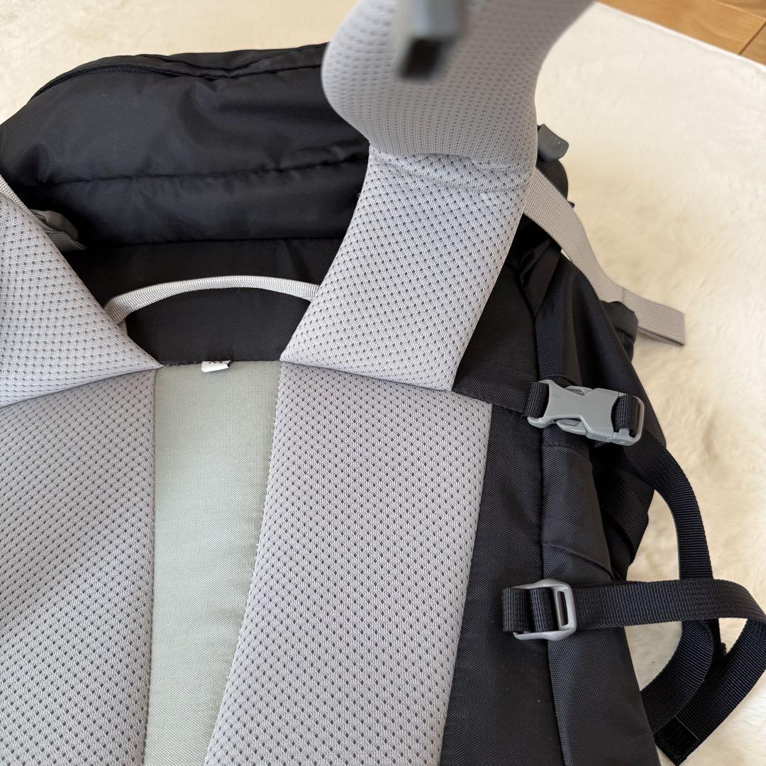 THE NORTH FACE バッグパック　Ｍ　黒　ブラック