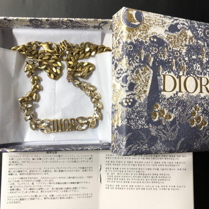 正規品 DIOR チョーカー 大人可愛いリーフ ストーン 刻印