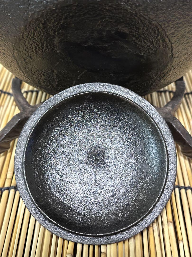 未使用品　南部利祥銘造 １５型アラレ 南部鉄瓶　南部鉄器　鉄瓶 未使用品コンディション 旧利祥銘造 15型アラレ 南部鉄瓶 南部