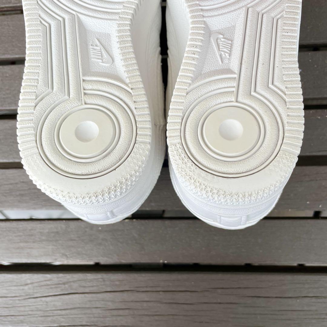 なべ  NIKE WMNS AIR FORCE ナイキ エアフォース ワン