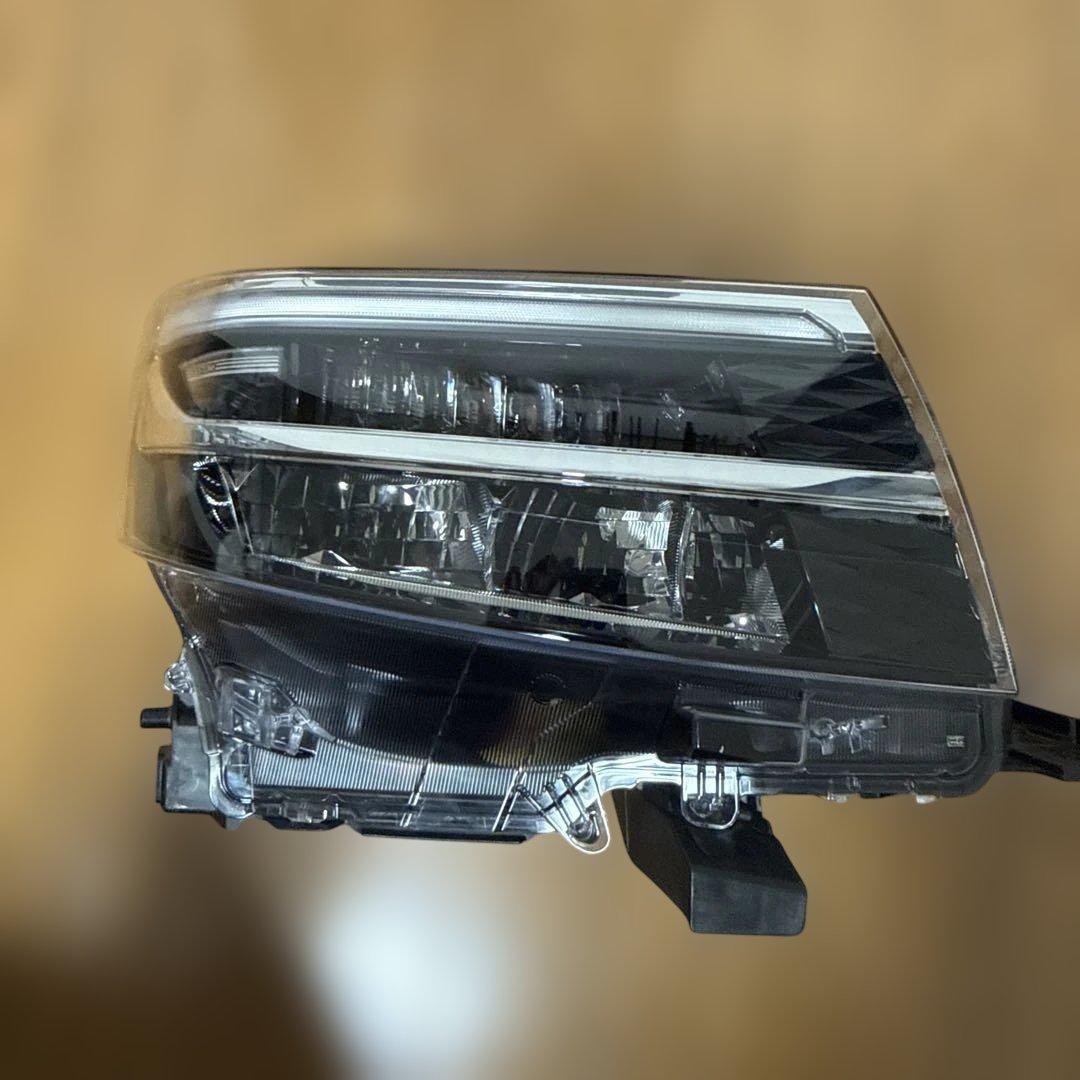 タントカスタムLA650SLEDヘッドライト左側