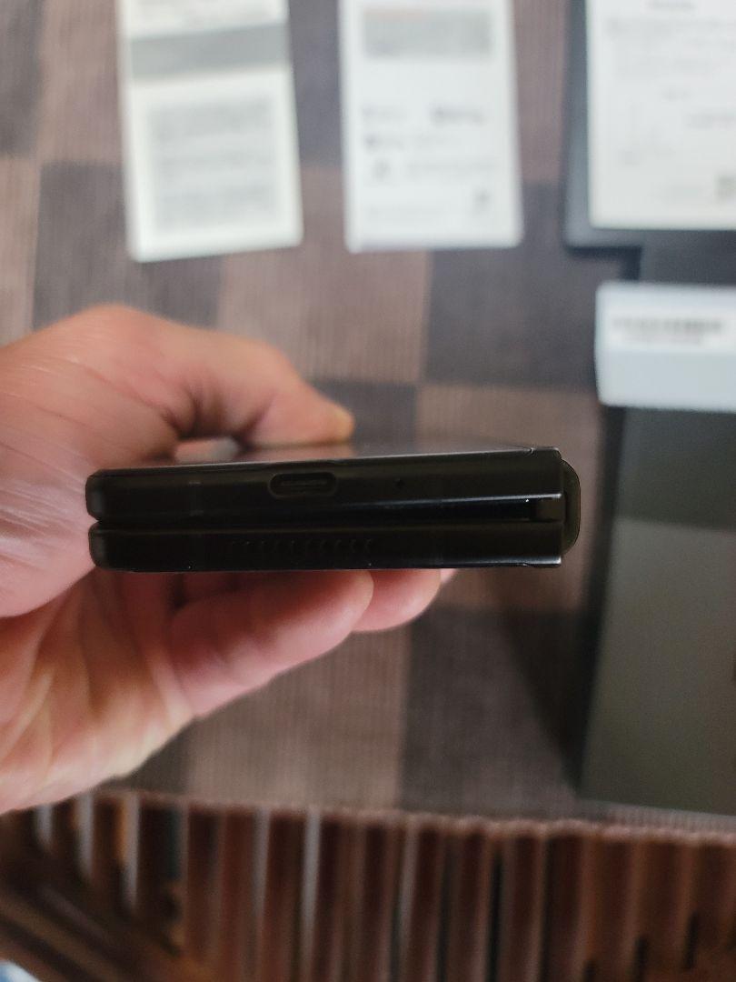 Galaxy Z Fold3 5G ファントムブラック 256 GB au