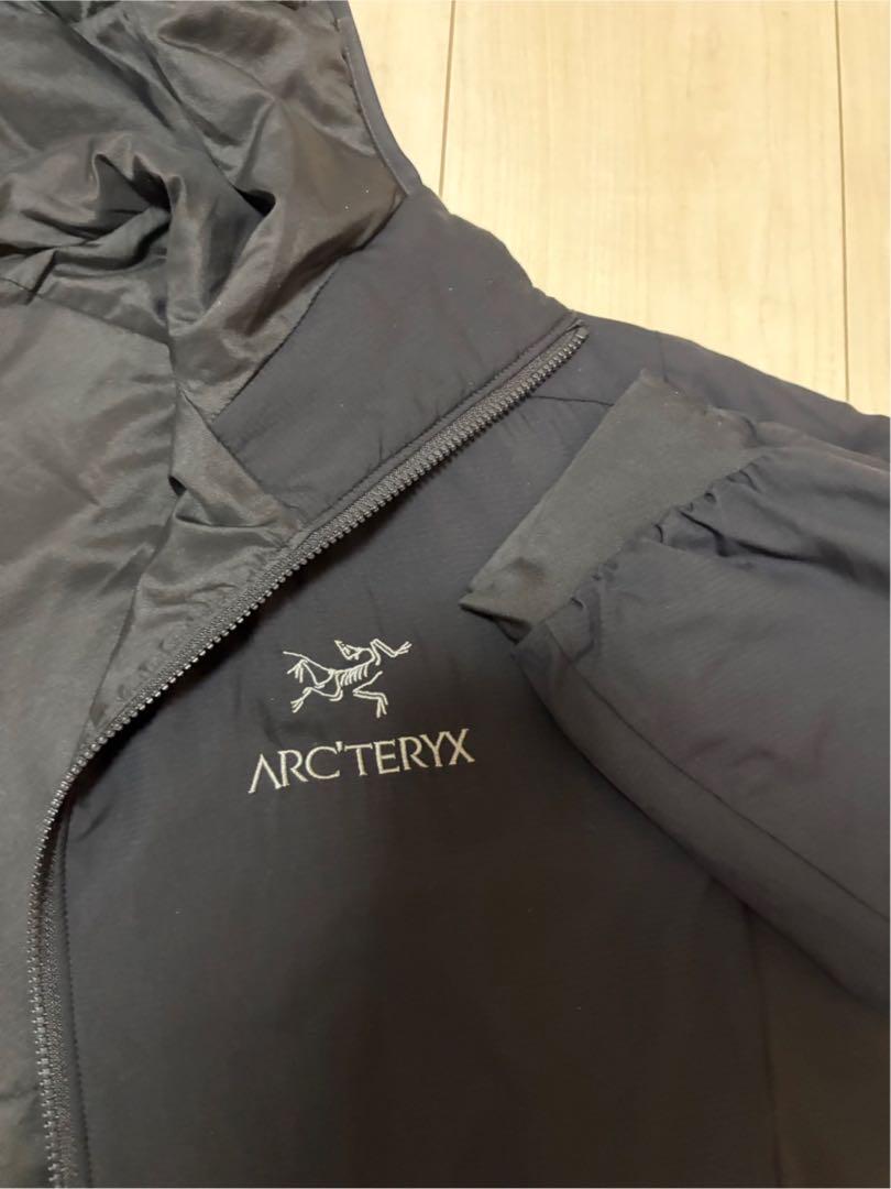 ARC'TERYX アトム フーディ メンズ ブラック