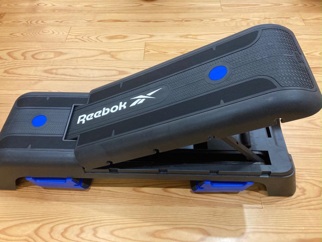 定番正規品 Reebok ブルー ステップ台 バックレスト aRYOz-m31817668050 デッキ 2021 NEW