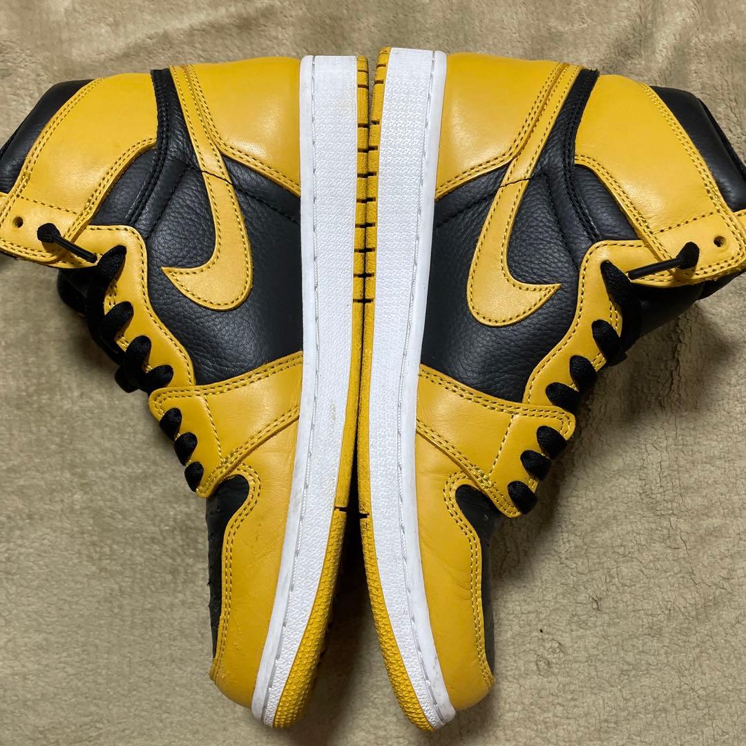 Nike Air Jordan 1 黒/黄