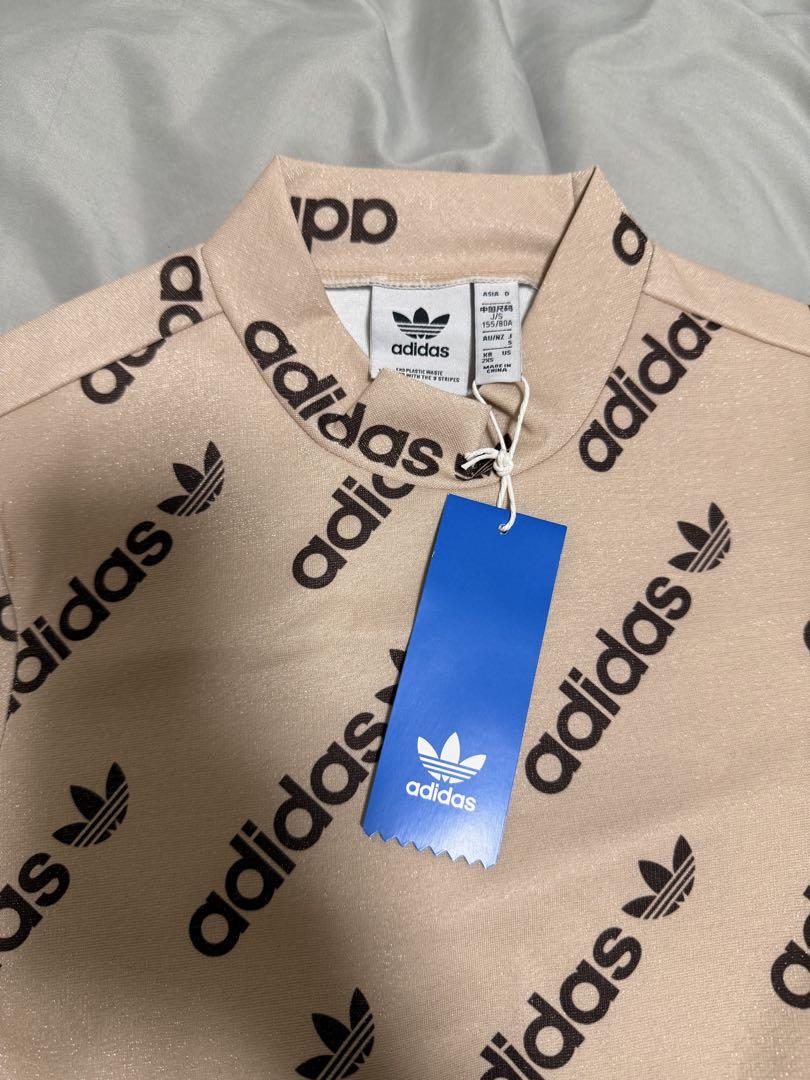 新品タグ付き adidas originals ロゴワンピース Sサイズ