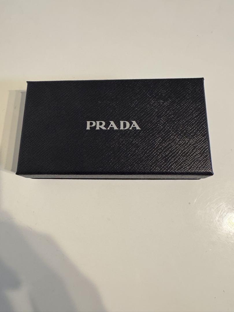 PRADA iPhone15pro ブラックレザー iPhone用ケース