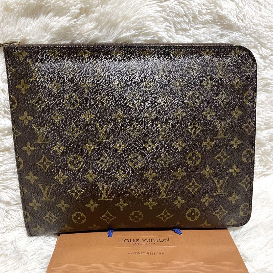 LOUIS VUITTON クラッチバッグ　ポッシュ　ドキュマン　モノグラム