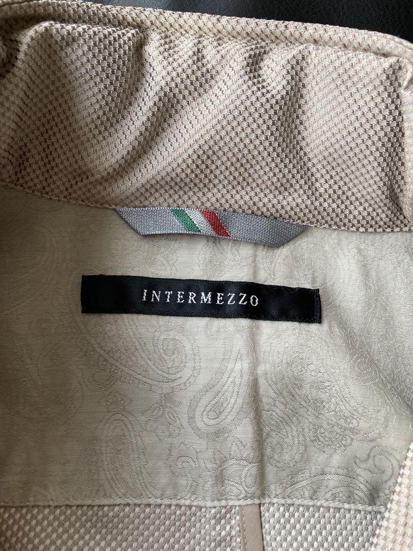 百貨店購入　軽量　INTERMEZOO インターメッツォ　ジャンパー　ジャケット