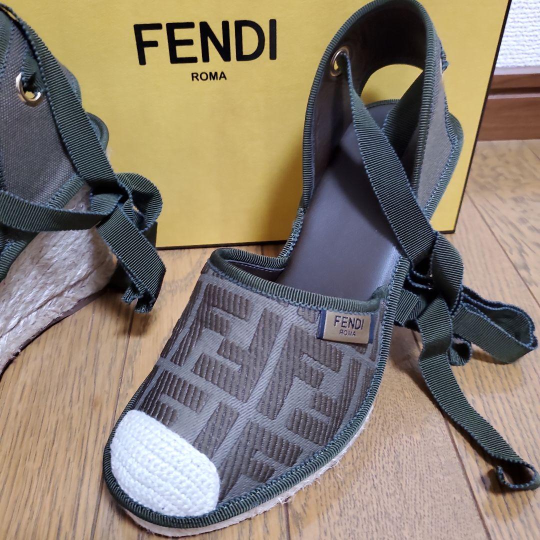 FENDIサンダル 画像3