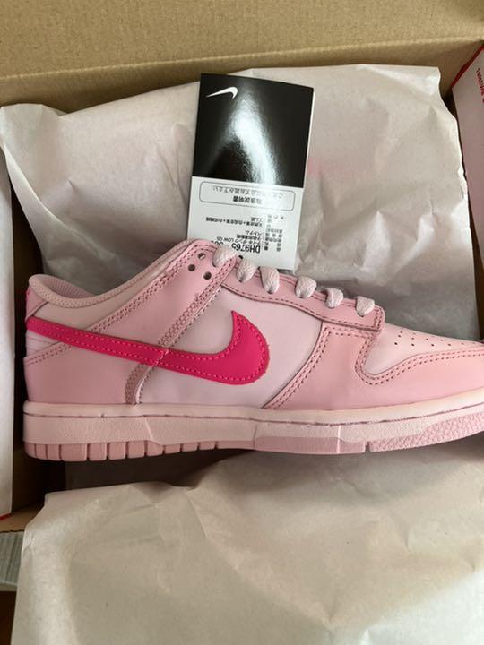 NIKE ナイキ ダンク 23.5cm トリプルピンク NIKE ナイキ ダンク 23.5cm トリプルピンク