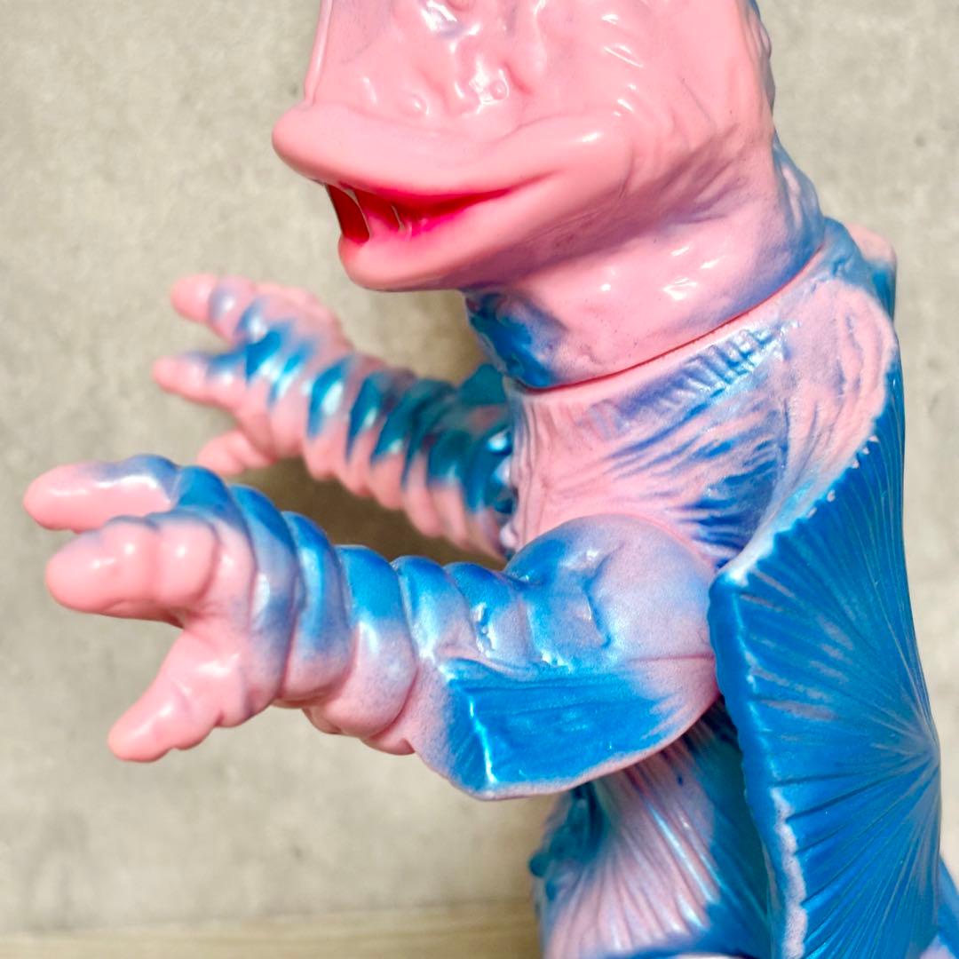 ブルマァク ガンダー ソフビ ウルトラセブン ピンク成形