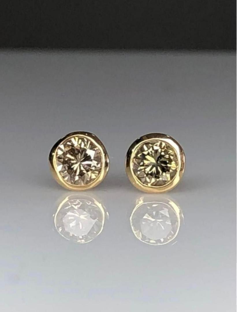 K18 天然ダイヤモンドフクリンピアス 計0.6ct