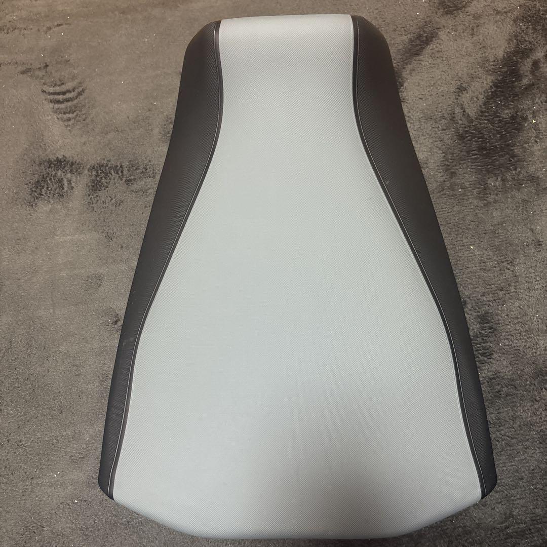 R1300GSアドベンチャー用純正シート