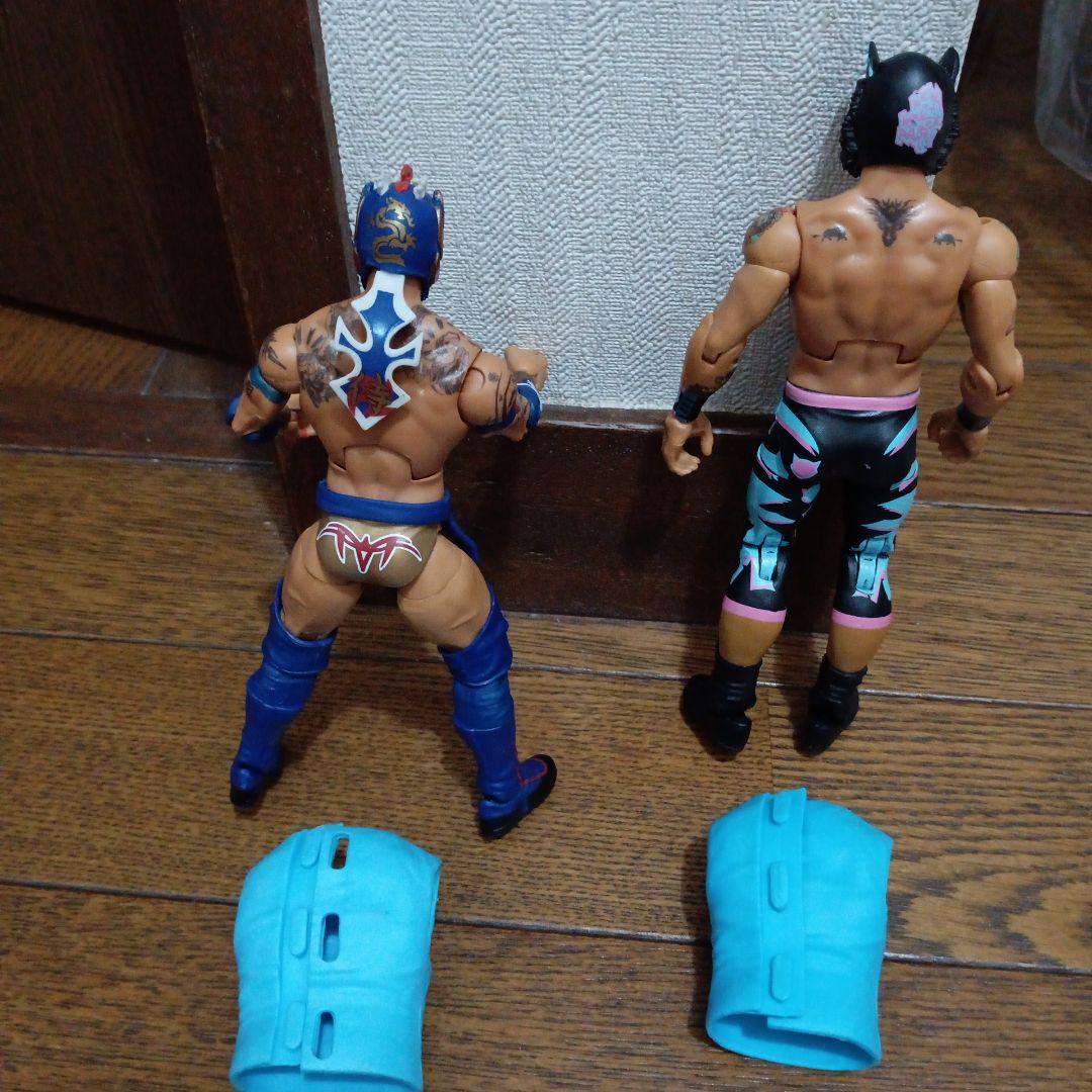 ＷＷＥフィギュア    ２体
