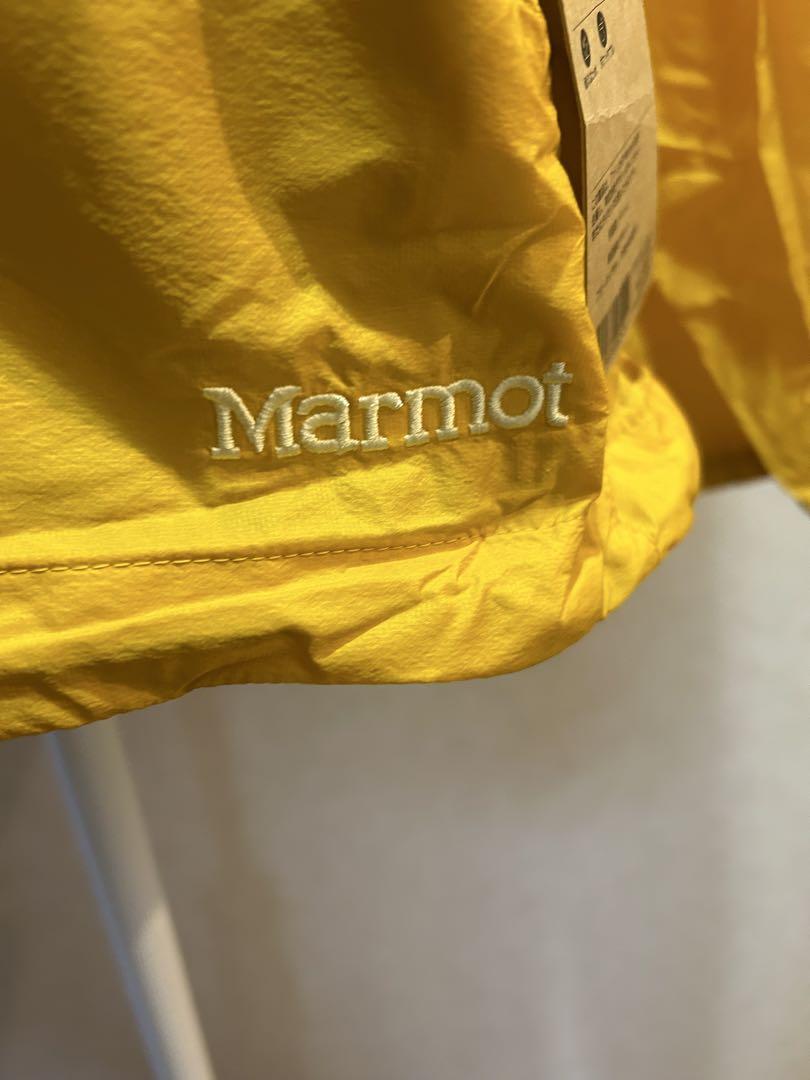 新品　未使用　Marmot イエロー ウィンドブレーカー