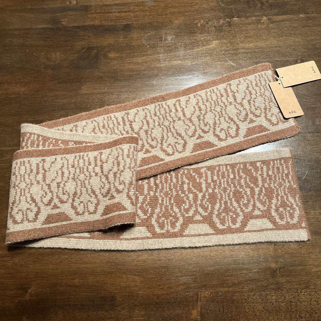 A.P.C.マフラー