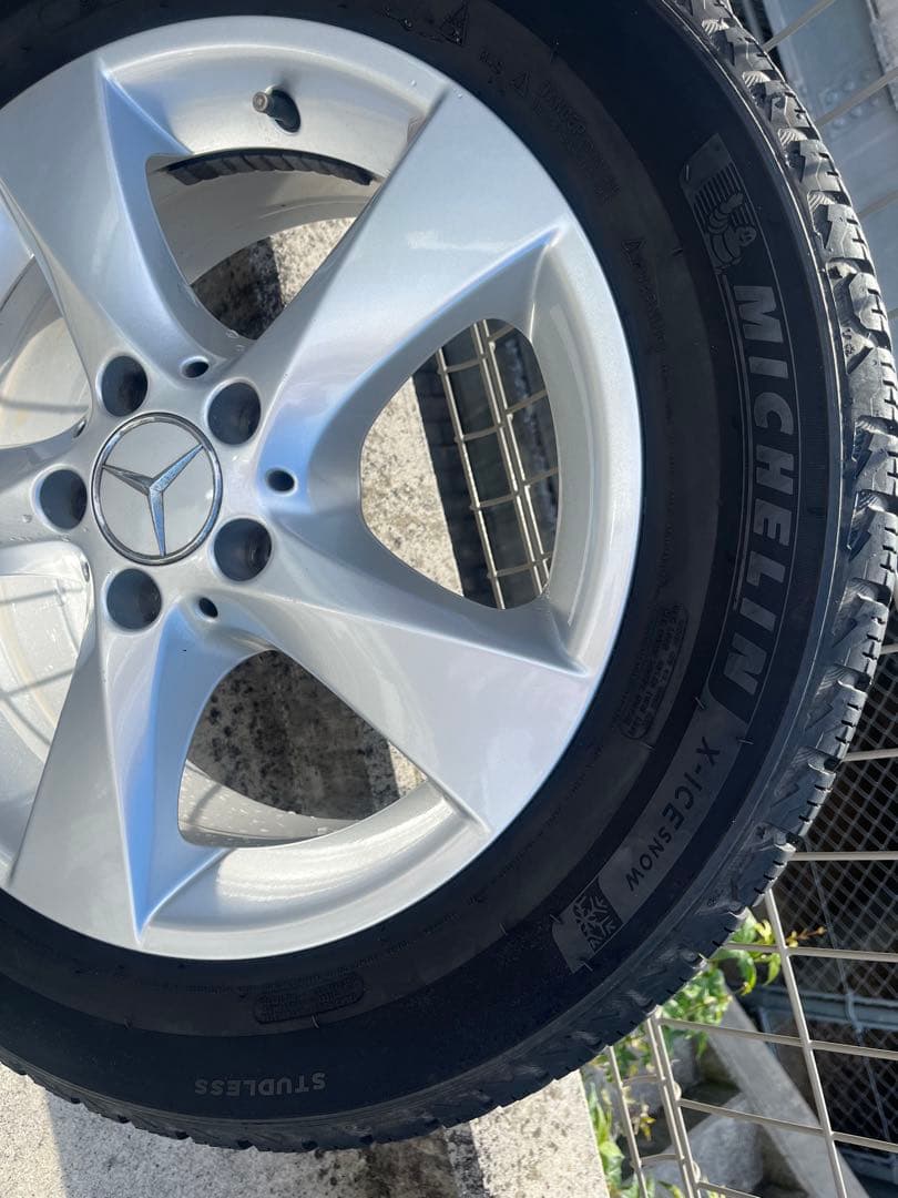 17インチ スタッドレスタイヤMICHELIN