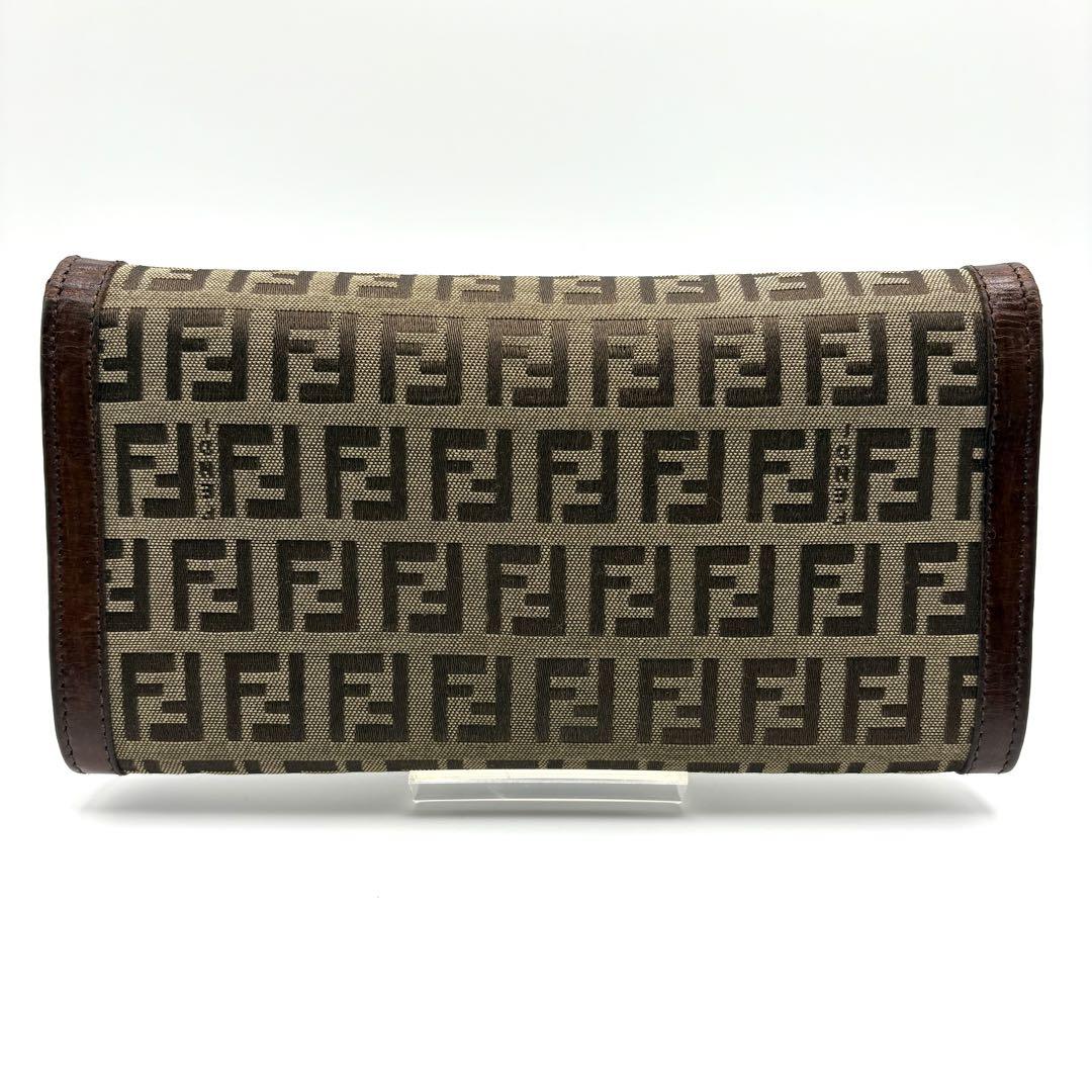 FENDI フェンディ 長財布 二つ折り ズッキーノ ロングウォレット ゴールド