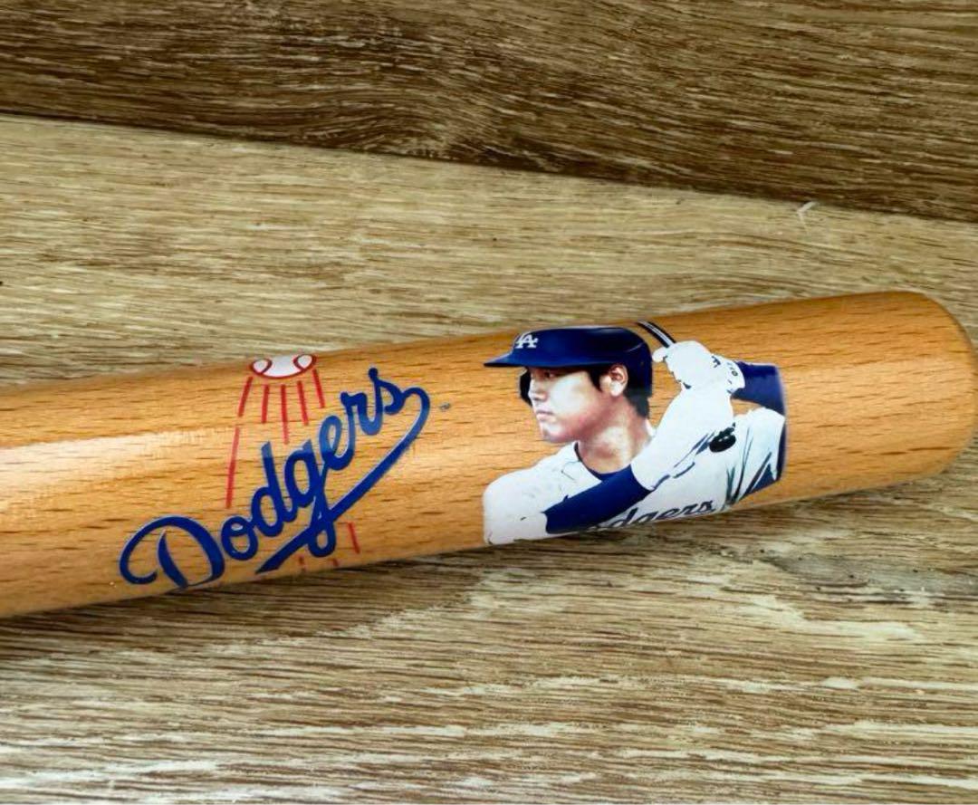 ロサンゼルス　ドジャース　大谷翔平　ミニバット　スタジアム購入 ロサンゼルス ドジャース 大谷翔平 ミニバット スタジアム購入