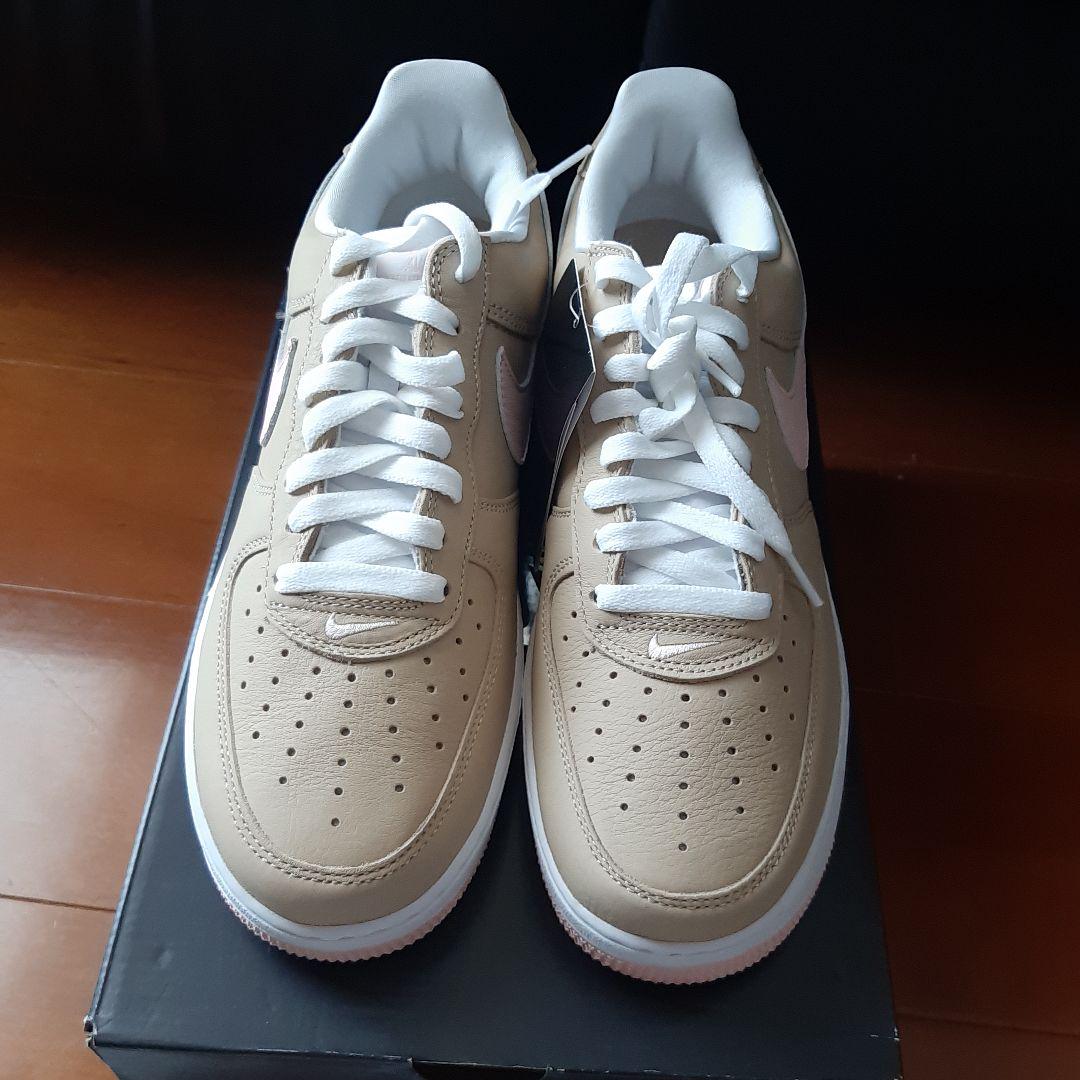 Nike Air Force 1 ベージュ/ピンク