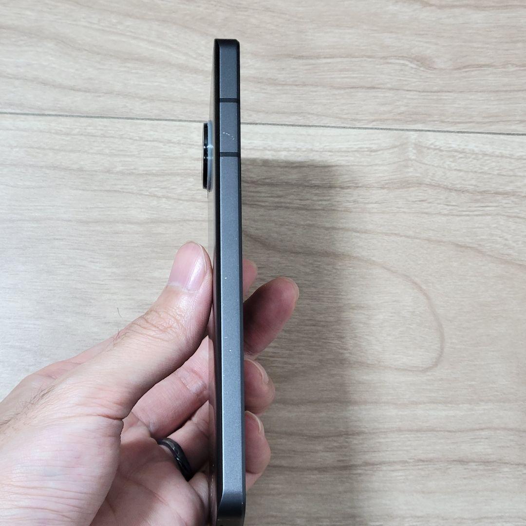 AQUOS SH-43C docomo グレー 本体