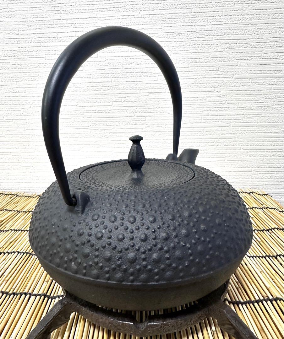 ほぼ未使用品　南部盛榮堂ＯＩＧＥＮ　丸平丸亀甲　メーカー保証ＩＨ対応品　南部鉄瓶
