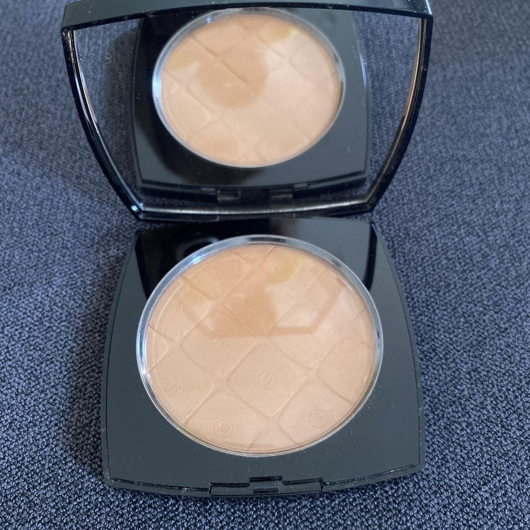 CHANEL LES BEIGES プレストパウダー　ソフトピーチ　マキシサイズ CHANEL LES BEIGES プレストパウダー ソフトピーチ マキシサイズ